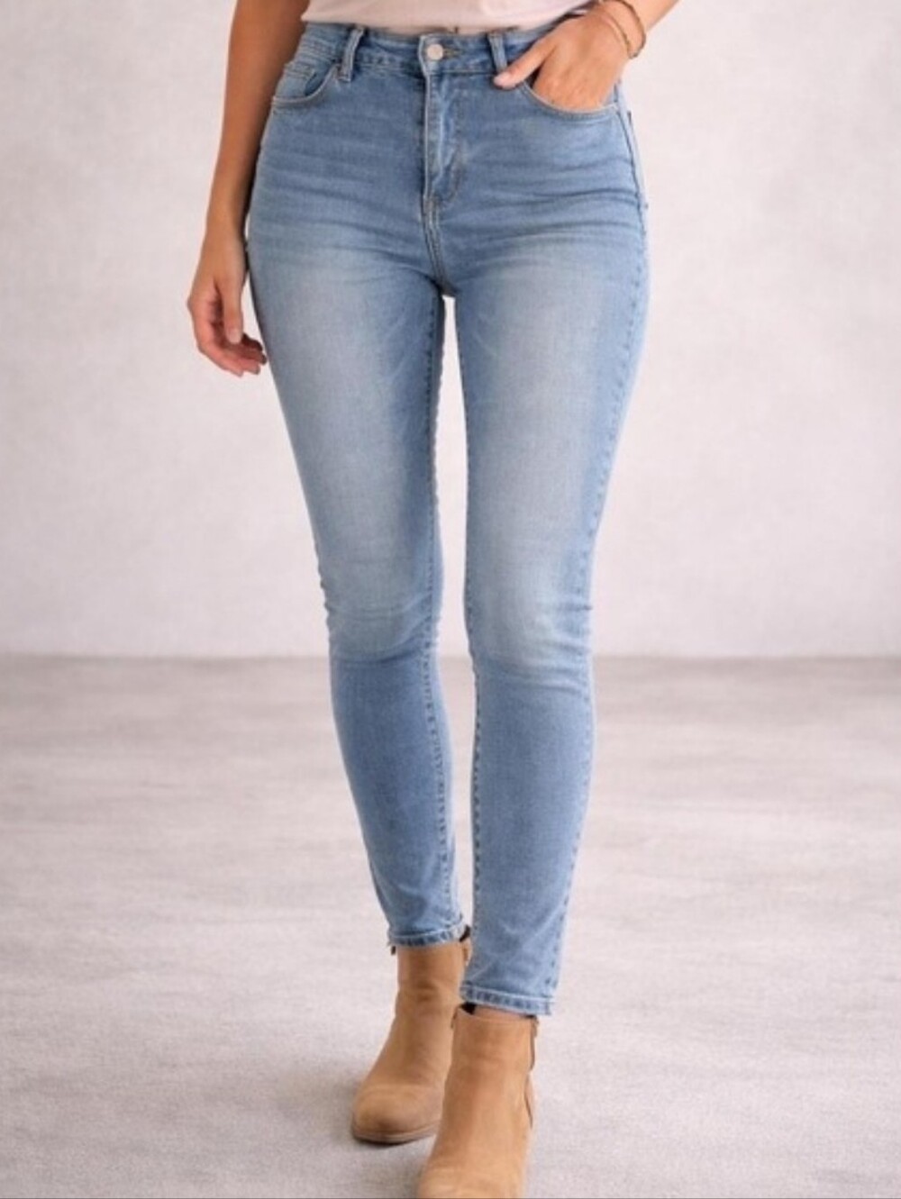 Time & Tru High-Rise Light Blue Skinny Jeans for Women